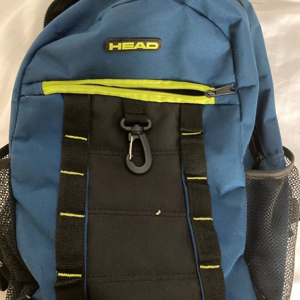 Backpack - Picture 3 of 3